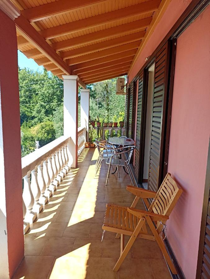 Iren Holiday Apartment Ипсос Экстерьер фото