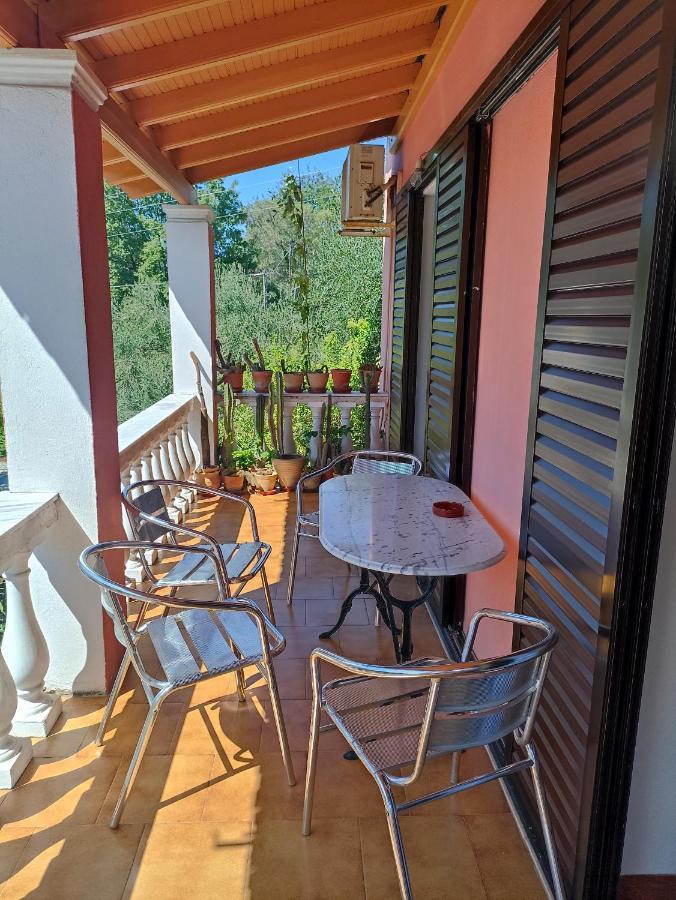 Iren Holiday Apartment Ипсос Экстерьер фото